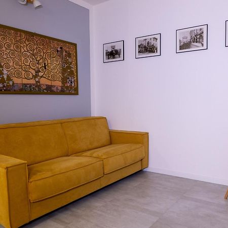 Apartamento La Casa Sul Naviglio Di Debora Milán Exterior foto