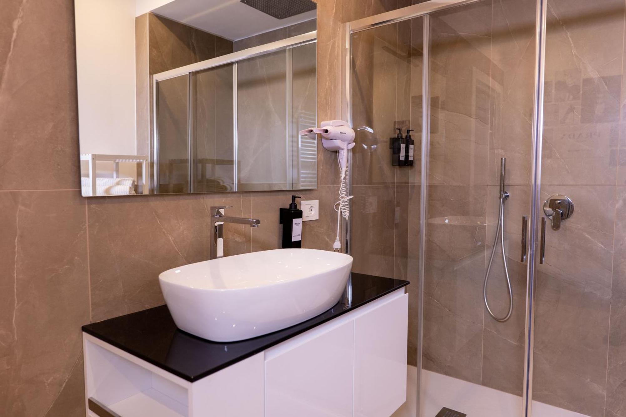 Apartamento La Casa Sul Naviglio Di Debora Milán Exterior foto
